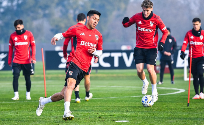 Captura de pantalla 2025-11-15 211556