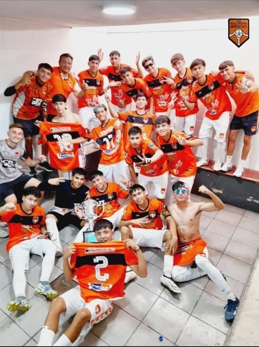 599957826_1572121000812401_297730474370357025_n