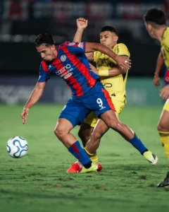 San Lorenzo reaccionó a tiempo y rescató un empate en su debut en la Sudamericana