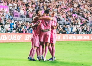 Messi brilló con un doblete y rescató al Inter Miami en un partidazo ante Colorado Rapids