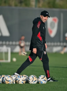 River define el mediocampo para el Superclásico: Meza gana terreno y Coudet mantiene una duda clave