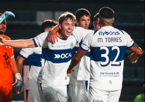 Gimnasia no perdonó y aplastó a Acassuso: goleada y pase firme en Copa Argentina