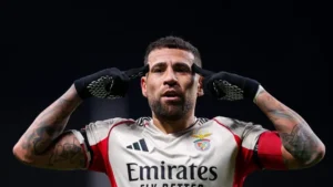 Bomba: Nicolás Otamendi le abrió la puerta a River y podría sumarse en julio