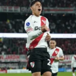 River evitó la derrota en el final, empató con Bragantino y se aseguró el primer lugar del Grupo H