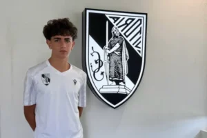 El sobrino de Cristiano Ronaldo da un nuevo paso en su carrera: fichó por el Vitória Guimarães