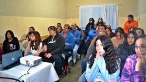 La Secretaría de Deporte fortalece la formación de atletas con talleres de educación alimentaria en San Juan