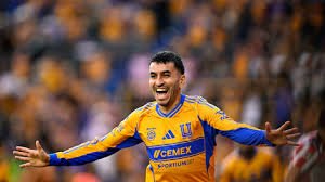 Bombazo en el mercado: River llegó a un acuerdo verbal con Ángel Correa y avanza por su fichaje