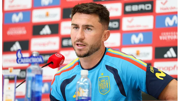 Aymeric-Laporte-defensor-de-la-Seleccion-de-Espana-740x416