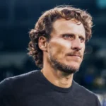 Forlán tomó el mando de Uruguay y dejó una puerta abierta para Suárez: “¿Por qué no?”