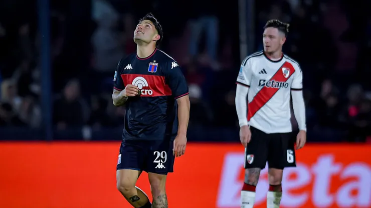 Ignacio-Russo-autor-del-gol-de-Tigre-ante-River-740x416