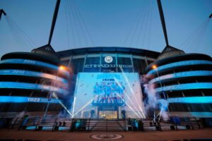 City: proponen quitarle hasta 25 puntos por año y alejarlo de la Champions