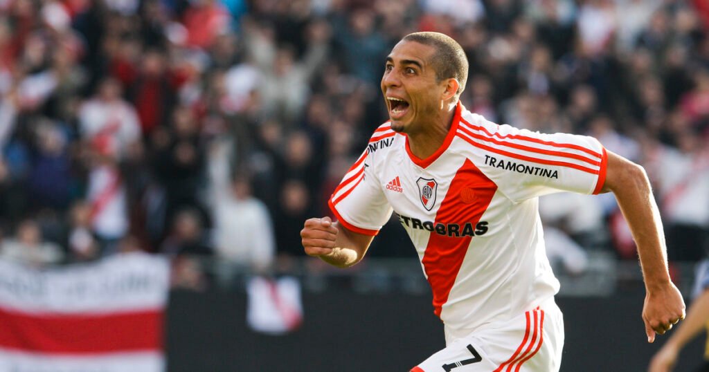 Trezeguet recordó el sacrificio personal que hizo para jugar en River