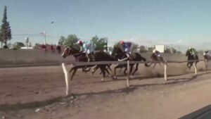 Juan Carlos “Chupino” Noriega hizo historia en San Juan: Endo Verde ganó el Gran Premio Sarmiento